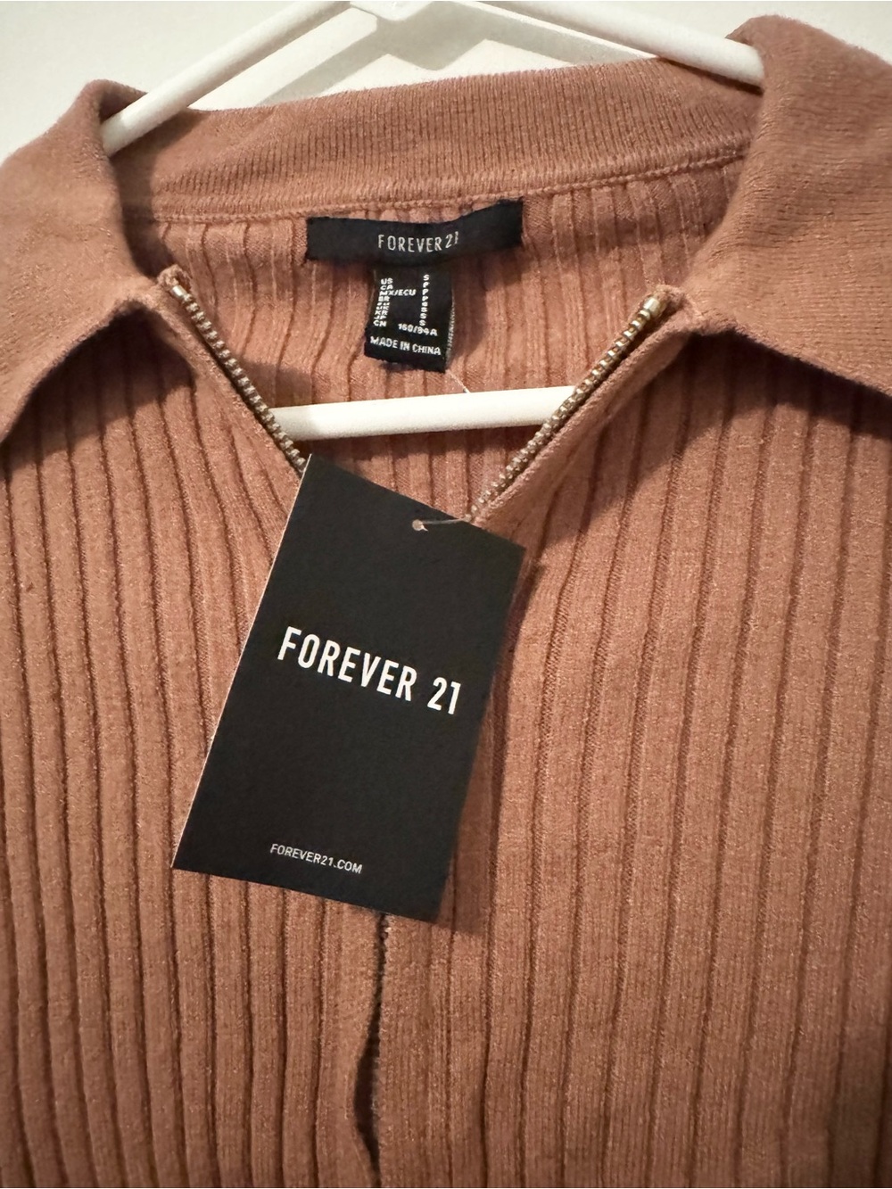 Forever 21 Ribbed Long Sleeve Sweater Top - Picture 4 of 6
